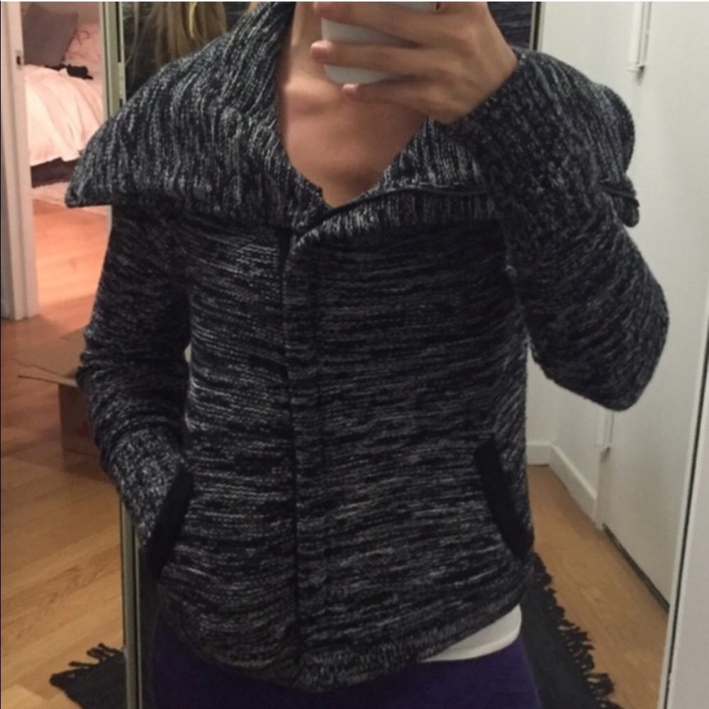 SIDE ZIP MOTO CARDIGAN ASYMMETRICAL